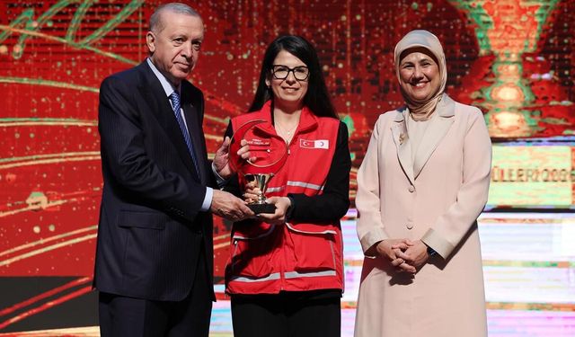 Yalovalı Gönüllüye Cumhurbaşkanı Erdoğan’dan Anlamlı Ödül