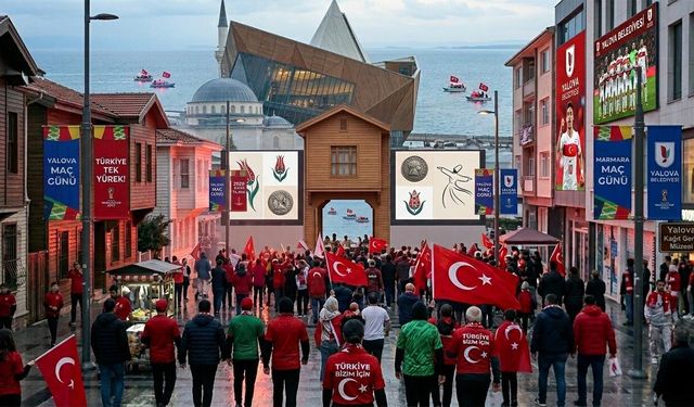 Yalova’dan Ay-Yıldızlılara Tam Destek