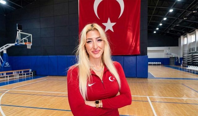 Ferdağ Özaras’a Milli Görev
