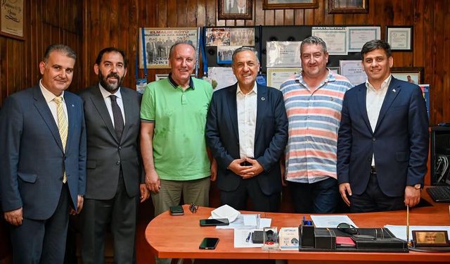 Elmalık’ta Sürpriz Buluşma