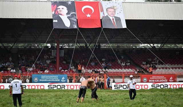 Altınova, Geleneksel Otağı ve Pehlivanlarıyla Kırkpınar’a Damga Vurdu