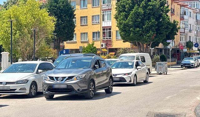 Yalova'da Kaldırım ve Engelli Parkı İşgali