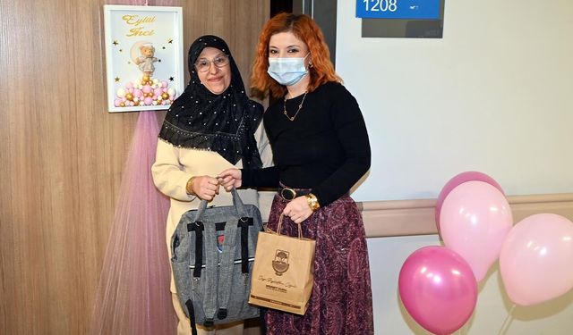Yalova Belediyesi'nden Minik Yeni Hemşehrilerine  “Hoş Geldin” Hediyesi