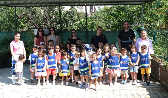 Çiftlikköy Belediyesi Sıfır Atık Merkezi’nde Miniklere Çevre Eğitimi
