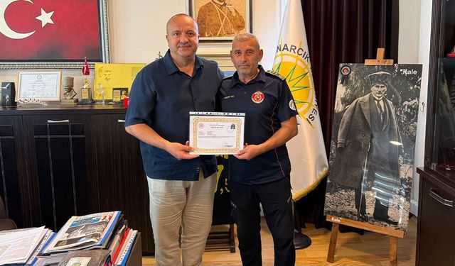Tatbikatta Görev Alan Çınarcık Belediyesi Personeline Başarı Belgesi