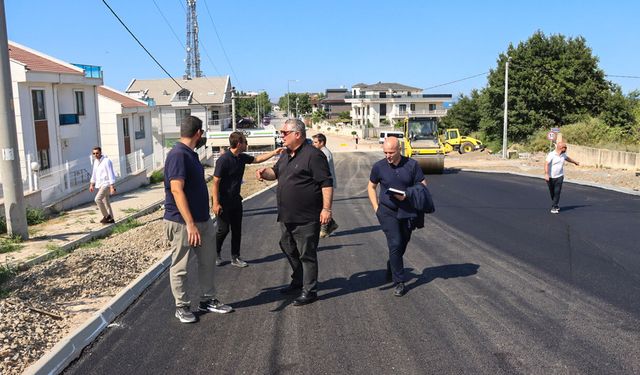Başkan Gürel, Asfalt Çalışmalarını Yerinde İnceledi