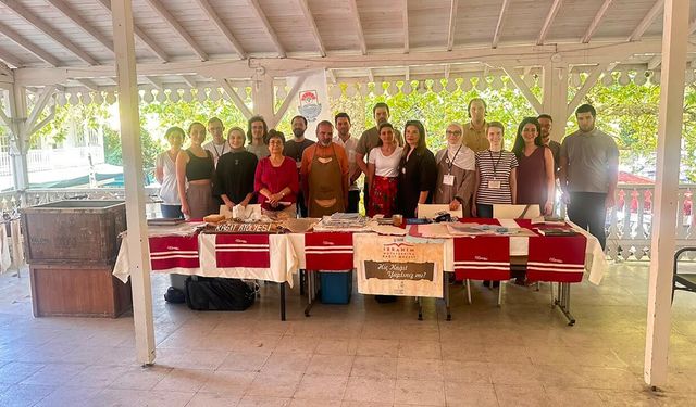 Doktora Araştırmacıları ‘Yalova Kağıdı’na Hayran Kaldı