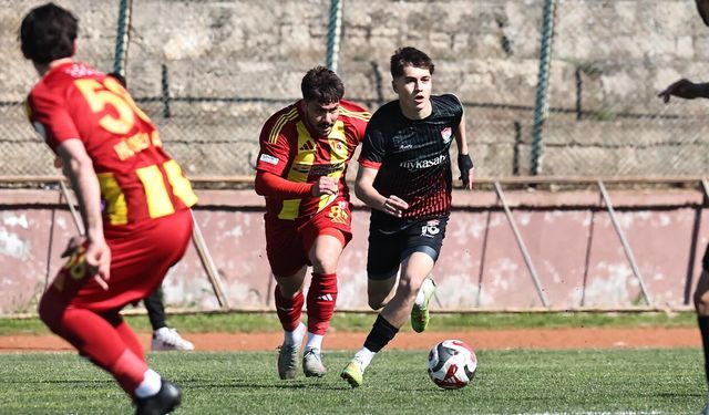 Efe Arıgün’de Etimesgut’a İmzayı Attı