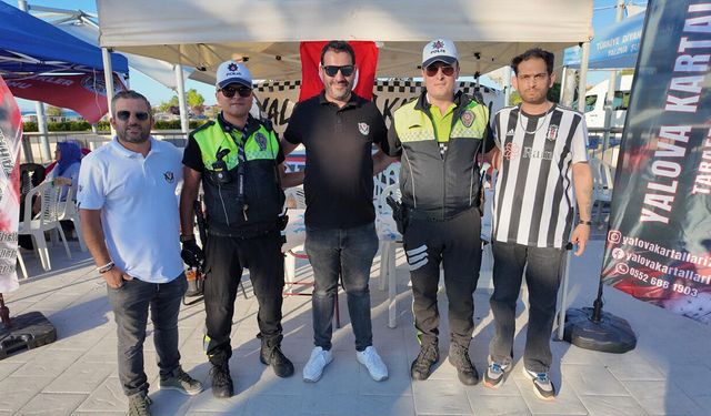 Yalova Kartallarından Özel Stant