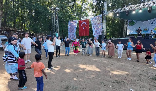 Çınarcık Karadeniz Şenlikleri Coşkuyla Kutlandı