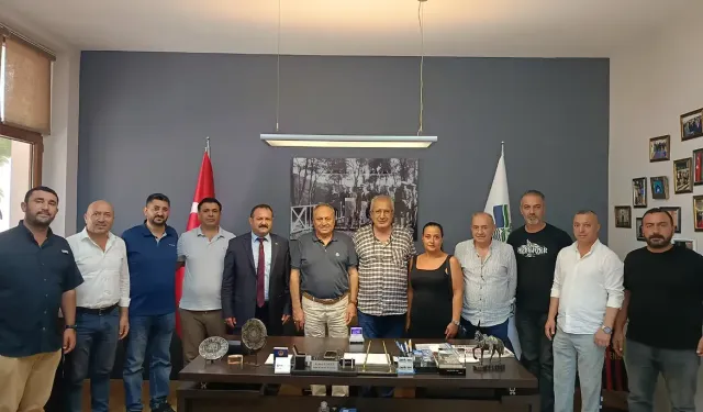 Yalova Kent Konseyi’nde Seçim Öncesi Dikkat Çeken Buluşma