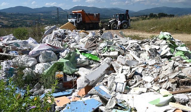 Yalova’da Kaba Atıklarını Sokağa Bırakanlara Ceza Uyarısı