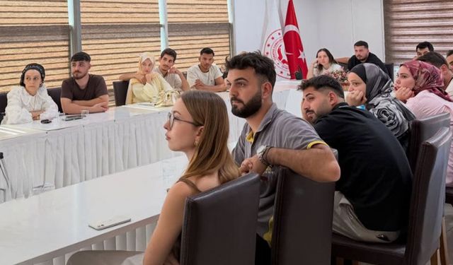 Genç Çiftlere Evlilik Eğitimi