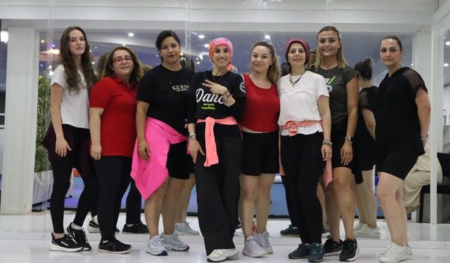Ömer Allar Fight Club’da Kadınlara Özel Zumba Dersleri Başlıyor