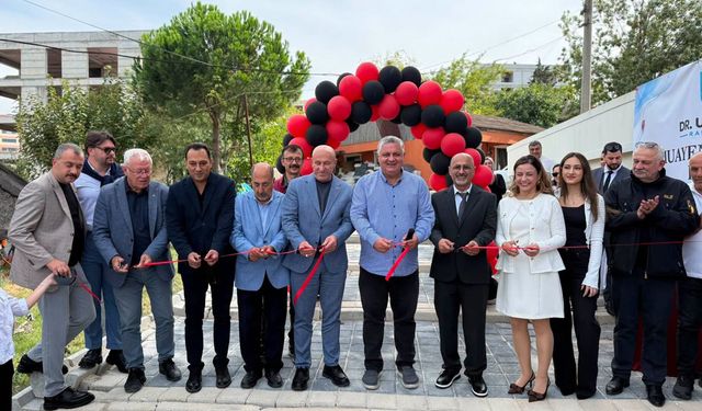 Başkan Gürel İki Yeni İşletmenin Açılışına Katıldı