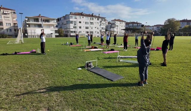 Çınarcık’ta Güne Pilatesle Başladılar