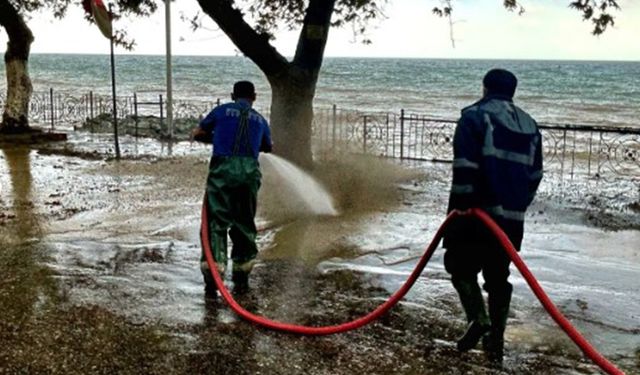Esenköy’de Yağış Sonrası Ekipler Sahada