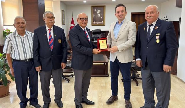 Kıbrıs Gazilerinden Kaymakam Bayram’a Ziyaret