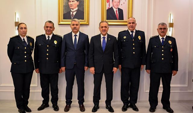 Vali Usta Emniyet Müdürlerini Ağırladı