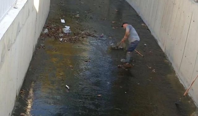 Çınarcık’ta Ay Deresi Temizlendi