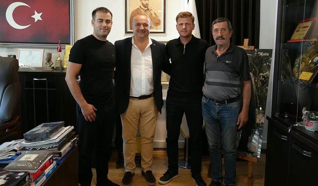 Çınarcık Belediyesi’nde Komrat Temasları