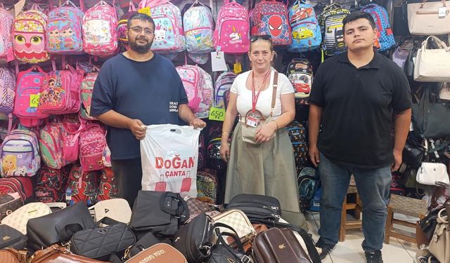 Çınarcık Belediyesi’nden İhtiyaç Sahiplerine Kırtasiye Desteği