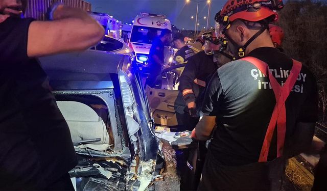 Yalova Kılıç Kavşağı Mevkisinde Zincirleme Kaza
