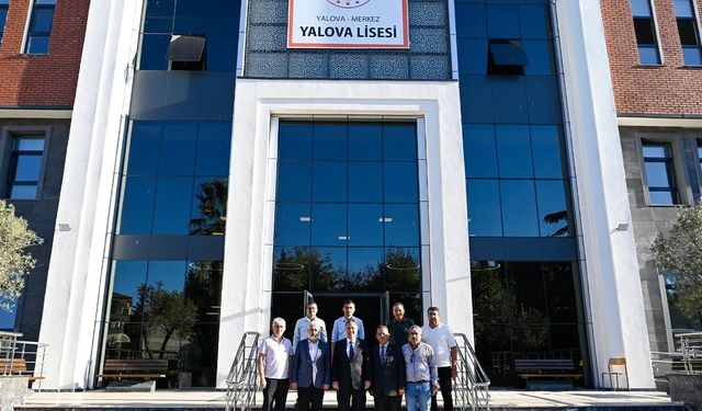 Yalova Valisi’nden Yalova Lisesi Çıkarması