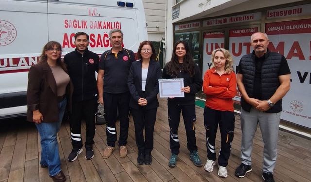 Yalova’da Başarılı Ambulans Ekipleri Ödüllendirildi
