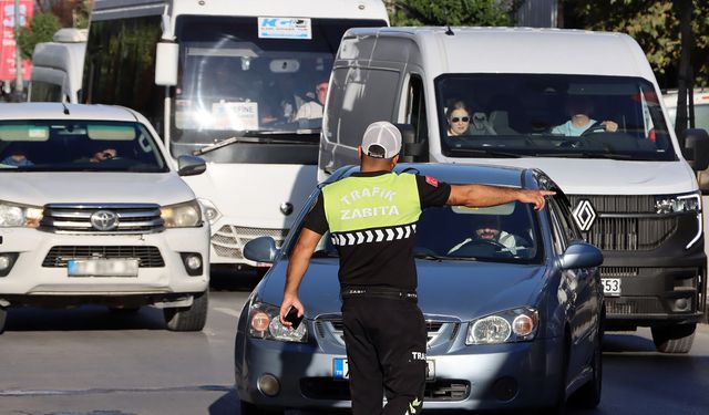 Yalova’da Servis Araçlarına Denetim
