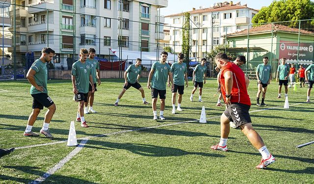 Yalovaspor’dan Gece Operasyonu