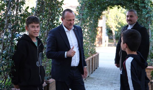Adil Yele, Bulgaristan Seçimi Öncesi Vatandaşlarla Buluştu