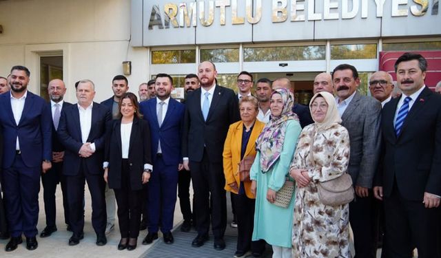 Ahmet Büyükgümüş Armutlu’da Vatandaş ve Esnafla Buluştu