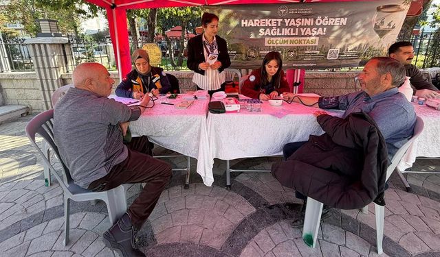 Altınova Belediyesi’nden Pazar Yerinde Örnek Sağlık Uygulaması