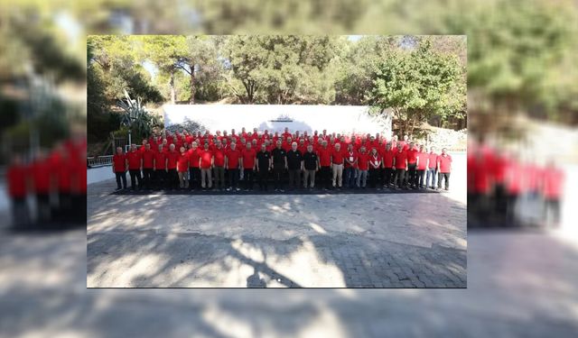 81 İlin Sağlık Müdürleri İzmir’de Bir Araya Geldi