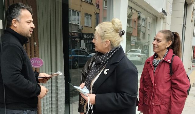 İyi Parti’den Esnafa ‘Kahve Bizden’ Ziyareti