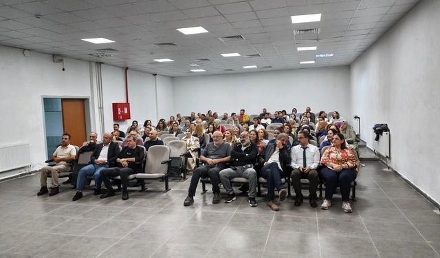 Rehber Öğretmenler Toplantıda Bir Araya Geldi