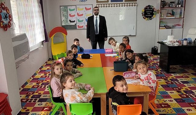 Termal Müftüsü Enes Yılmaz’dan Minik Öğrencilere Ziyaret