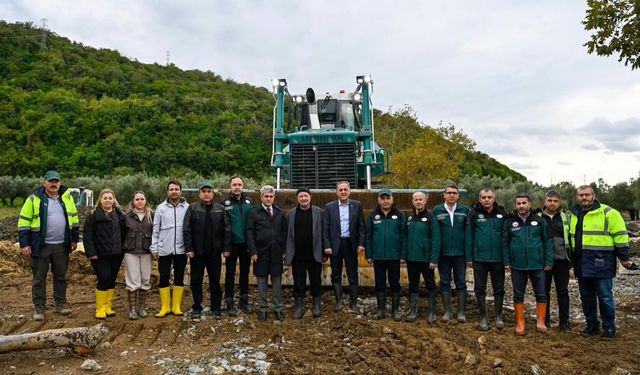Vali Usta Selden Etkilenen Noktaları Ziyaret Etti