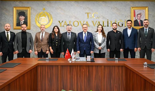 Vali Usta Yeni Yönetime Başarılar Diledi