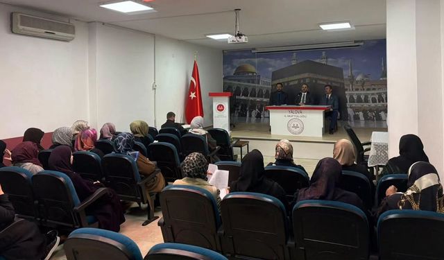 Yalova İl Müftülüğünde Ekim Ayı Personel Toplantısı Yapıldı