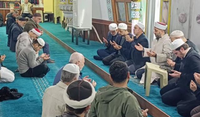 Yalova Merkez Camii’nde Gönüller Buluştu