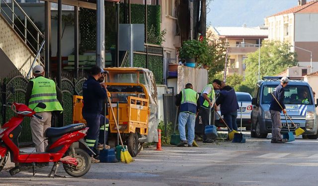 Yalova’da 60 Kişilik Ekip Sahaya İndi