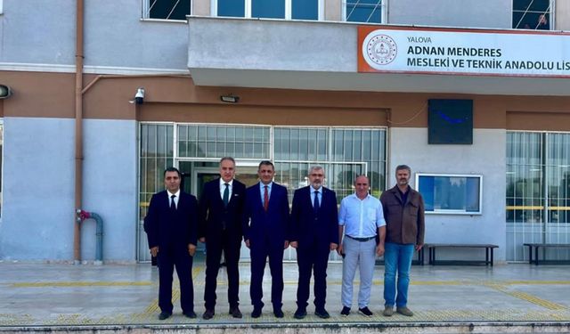 Yalova’da Bakanlık Müfettişlerinden İki Okula Ziyaret