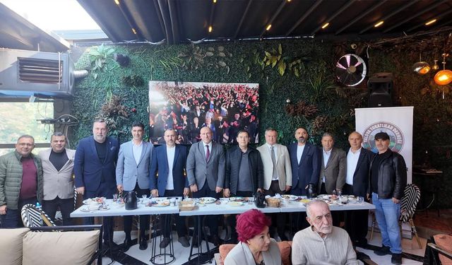 Yalova’daki Tokatlılar Eğitim Temalı Kahvaltıda Buluştu