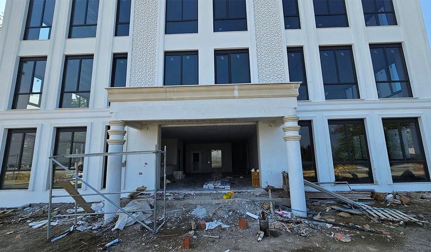 Esenköy Belediyesi’nin Yeni Hizmet Binası İnşaatı Sürüyor