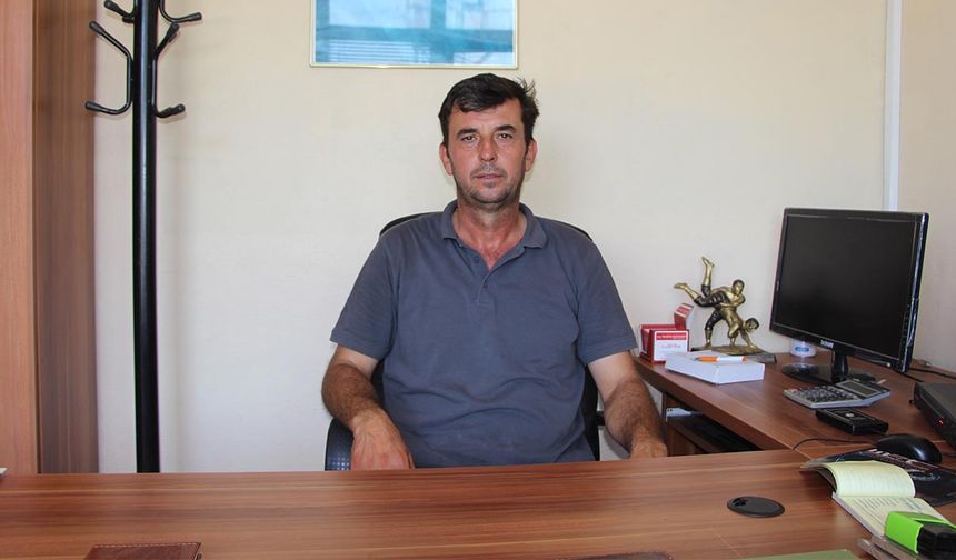 Soğuksu Köyü Muhtarı Yaşar Yedikanat, “Akçukur Mahallesi’nde 6 Senedir Telefon Hattı Yok”