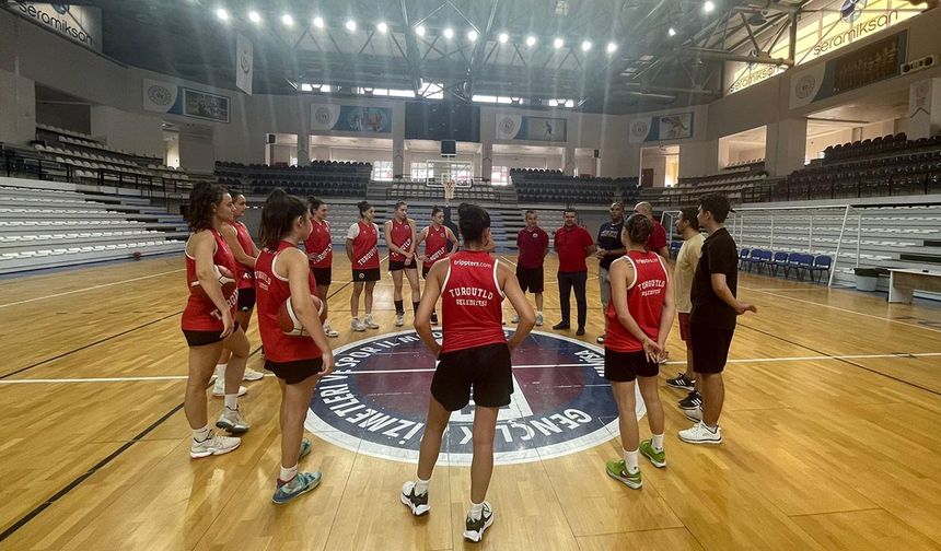 Potanın Perileri Sahaya İniyor