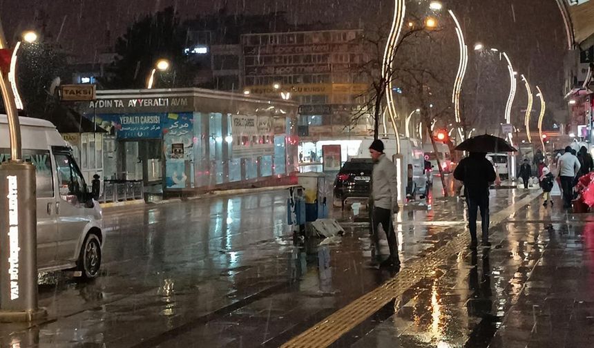 Yalova’da okullarda eğitime ara bir gün daha uzatıldı