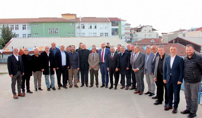 AK Parti Çınarcık İlçe Kongresi'nde Özalp Başkanlığa Seçildi